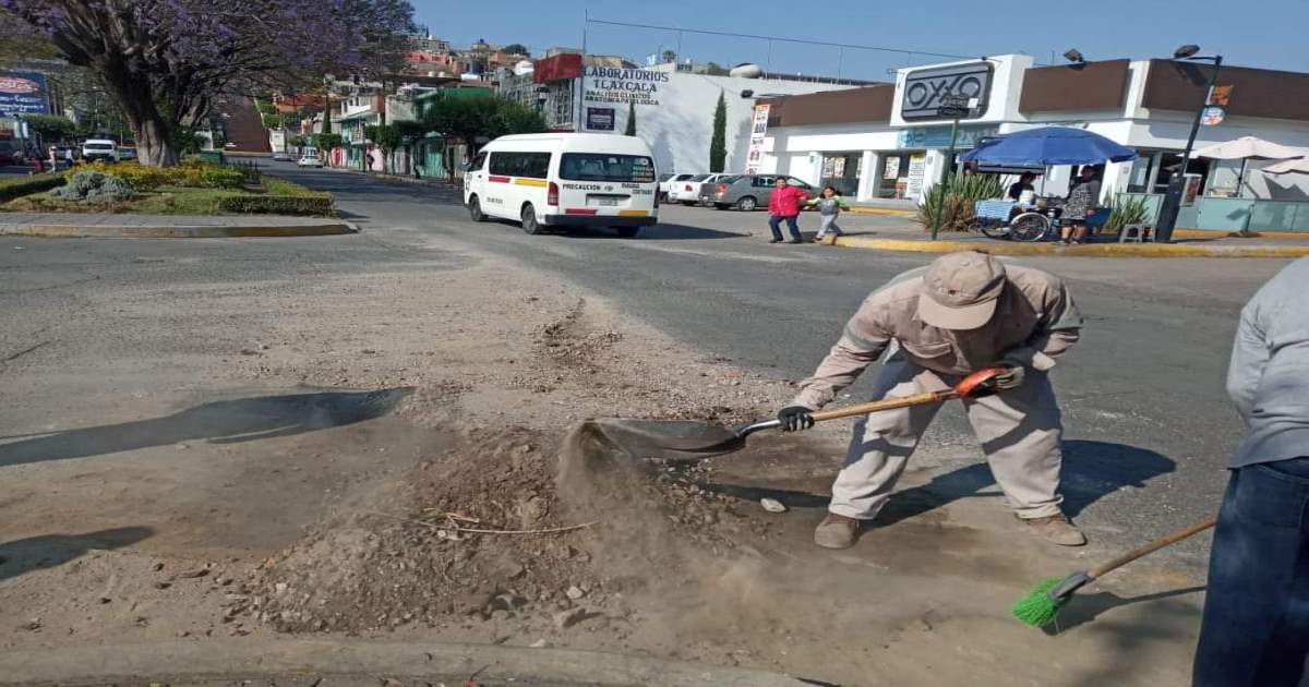 Continúan Servicios Públicos con limpieza en calles y avenidas de la capital