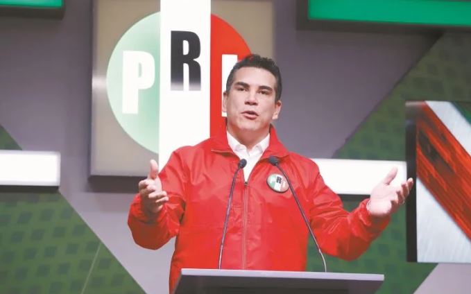 Priistas exigen salida de su líder nacional