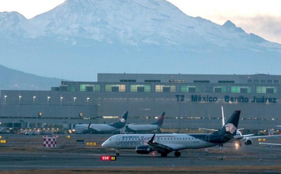 Función Pública investiga denuncias por licitación de servicios de limpieza en AICM