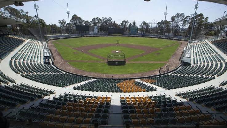 Cumple 48 años de vida el parque Hermanos Serdán, sede de cuatro equipos y cuatro títulos 