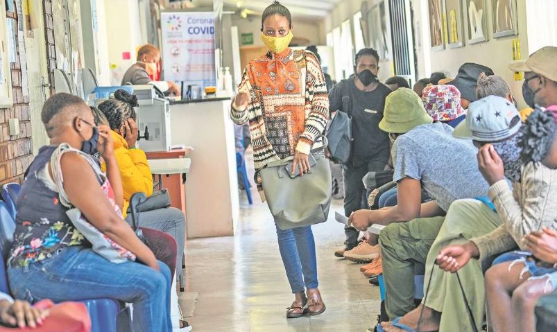 Virus “se extiende y acelera” en África