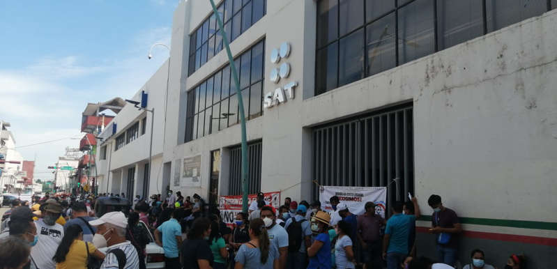 Maestros del SNTE ‘toman’ oficinas de gobierno en 24 regiones de Chiapas