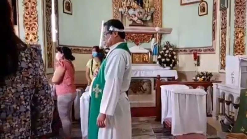 #VIDEO Balacera interrumpe misa en Iguala, Guerrero