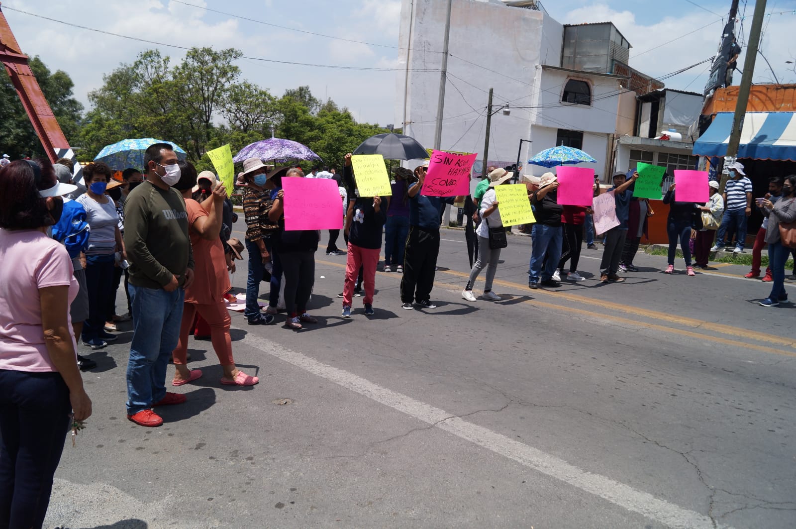 Conflicto en Totolac, pobladores cierran carretera por escasez de agua 