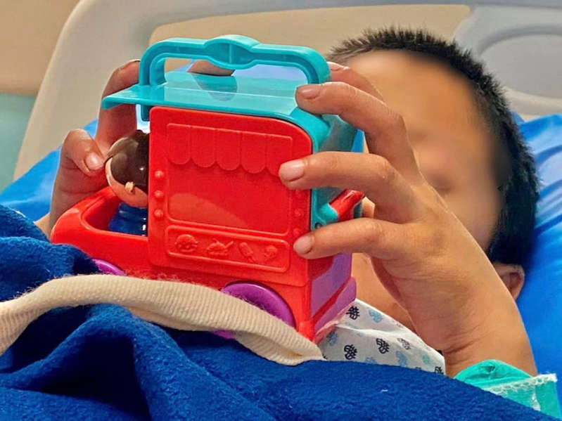 En Veracruz, niño de 7 años come pan envenenado y sobrevive