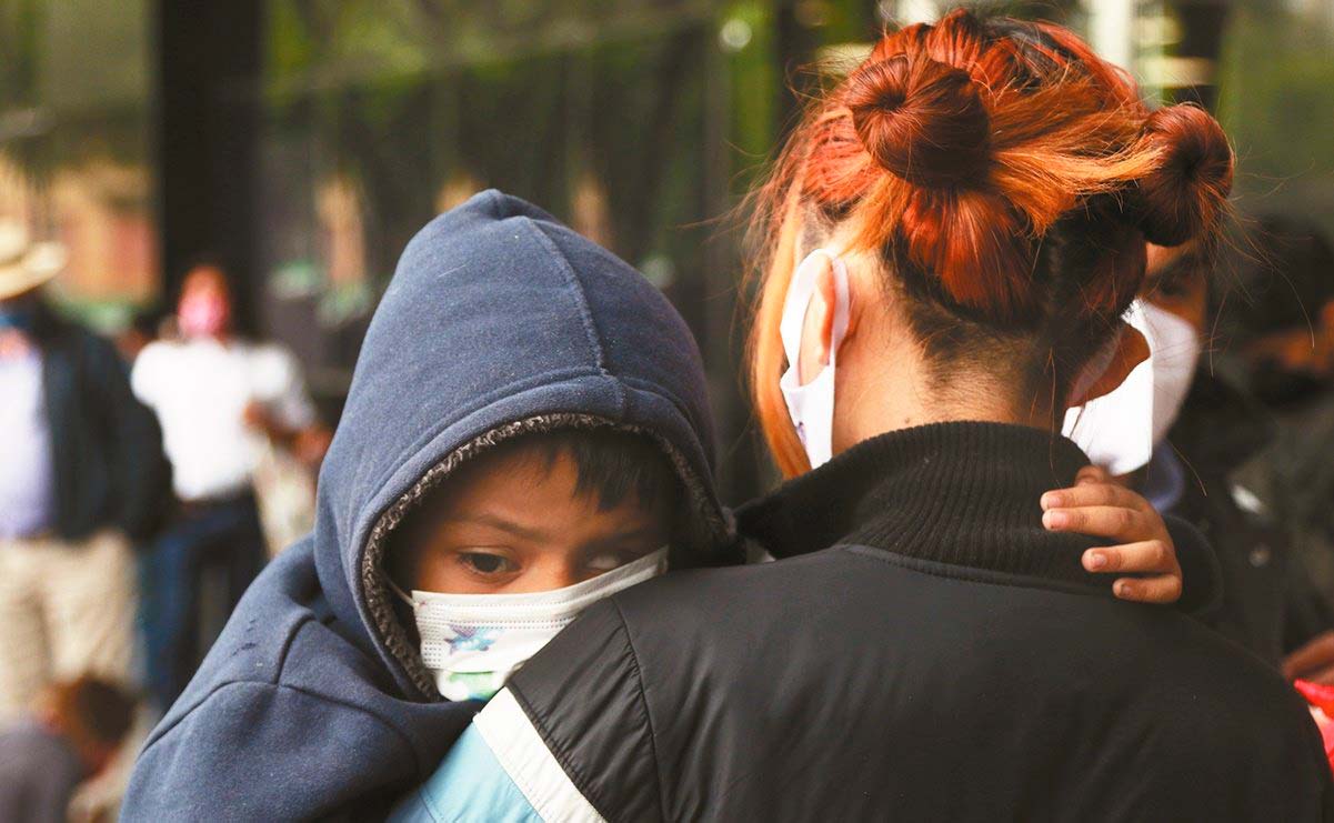 "López-Gatell, sí existo", dice Fernando, niño con cáncer que perdió la vista por falta de medicinas