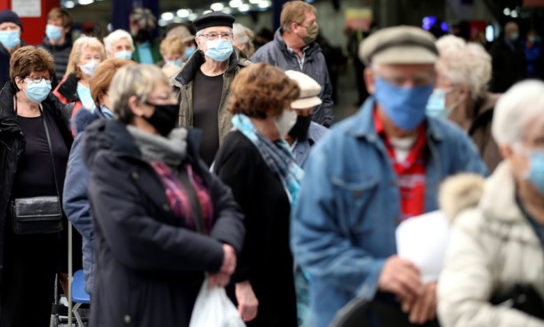 Poco realista pensar que la pandemia de COVID-19 terminará este año, advierte la OMS