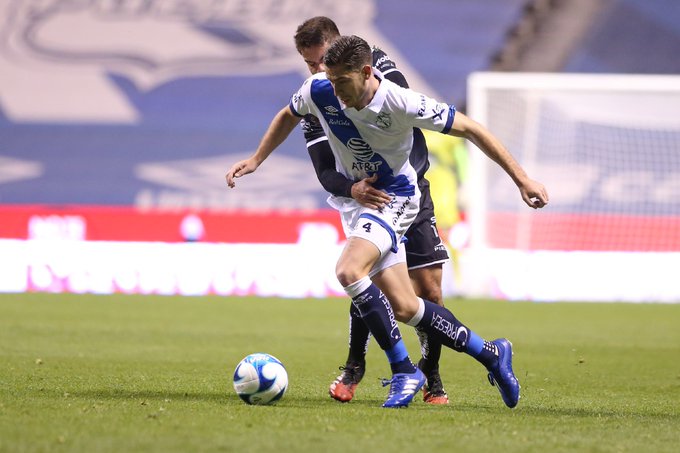 Técnico de Perú acepta que tiene en la mira a Santiago Ormeño para convocarlo a las eliminatorias 