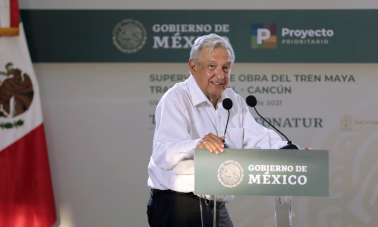 AMLO anuncia visita de Luis Arce, presidente de Bolivia, por festejos del bicentenario de la independencia