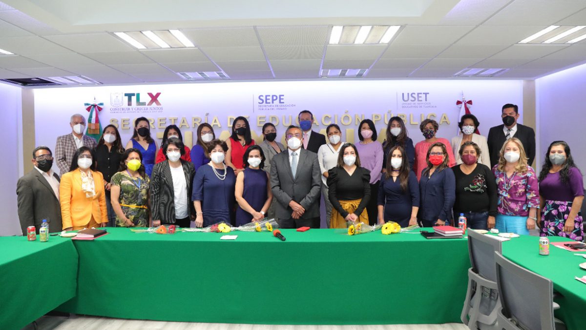 SEPE reconoce a mujeres en su día