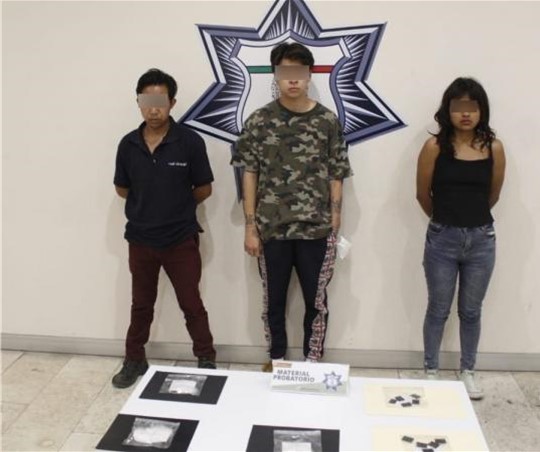 En Acajete capturan a tres presuntos narcomenudistas 