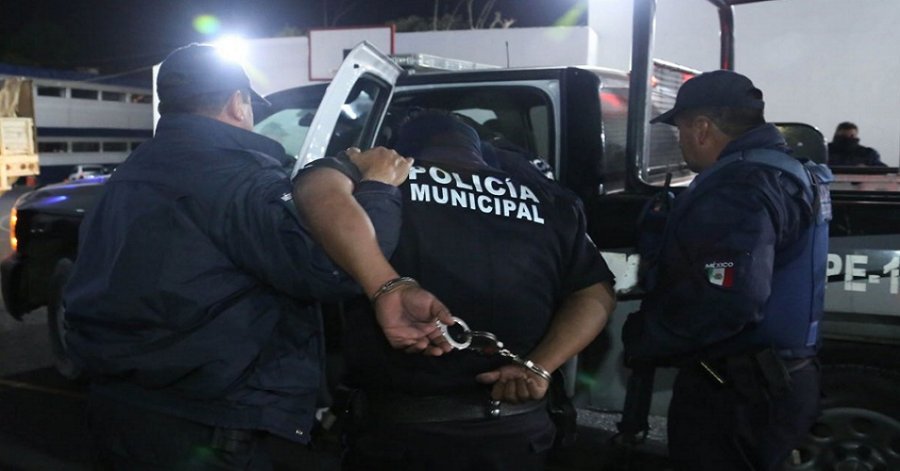 Fiscalía Puebla detuvo a seis hombres que se hacían pasar por policías de Jolalpan