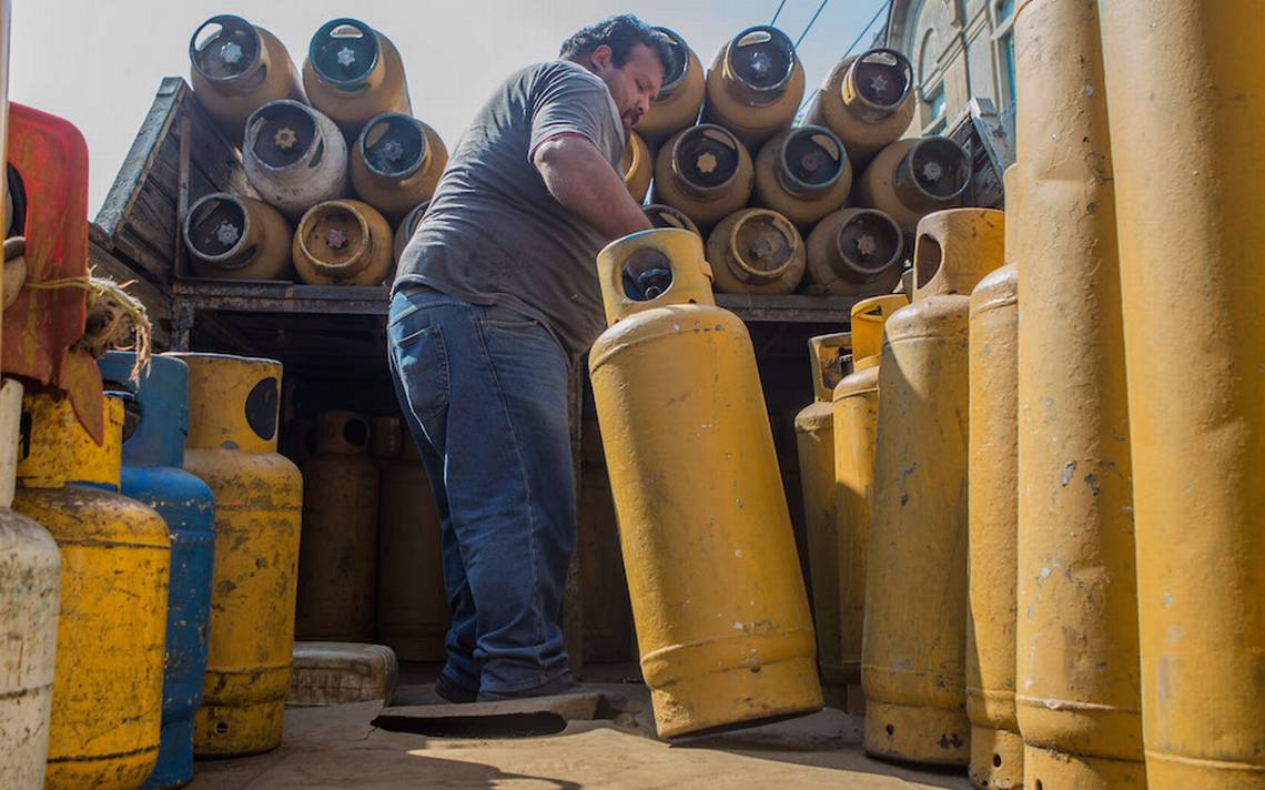 Alza al precio del gas merma aún más las finanzas de familias mexicanas