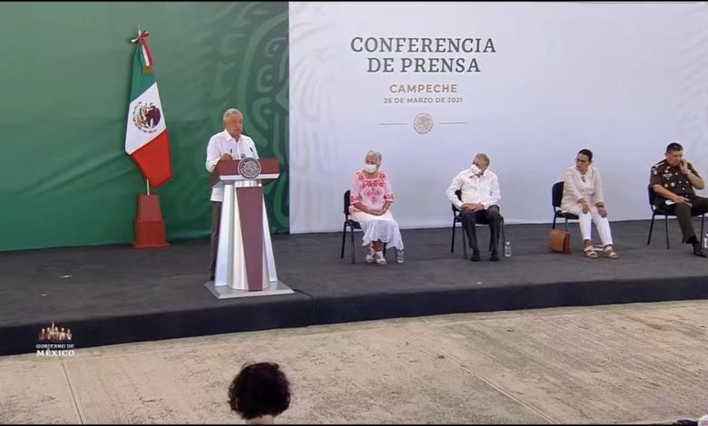 Posible tercera ola de contagios obliga a AMLO a replantear estrategia de regreso a clases