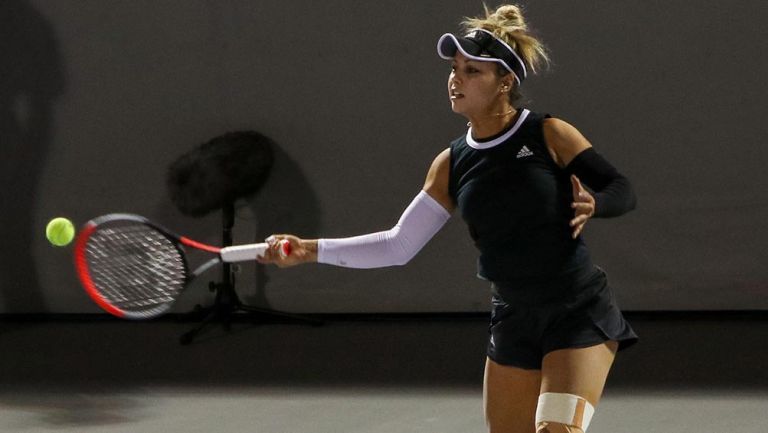 La mexicana Renata Zarazúa cae abruptamente de la segunda ronda del Masters 1000 de Miami.