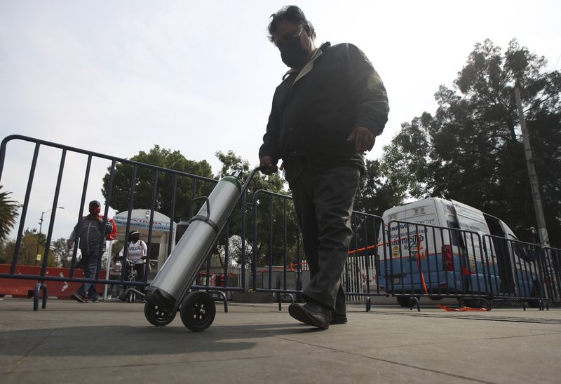 México acumula 2,420,746 contagios por Covid-19.