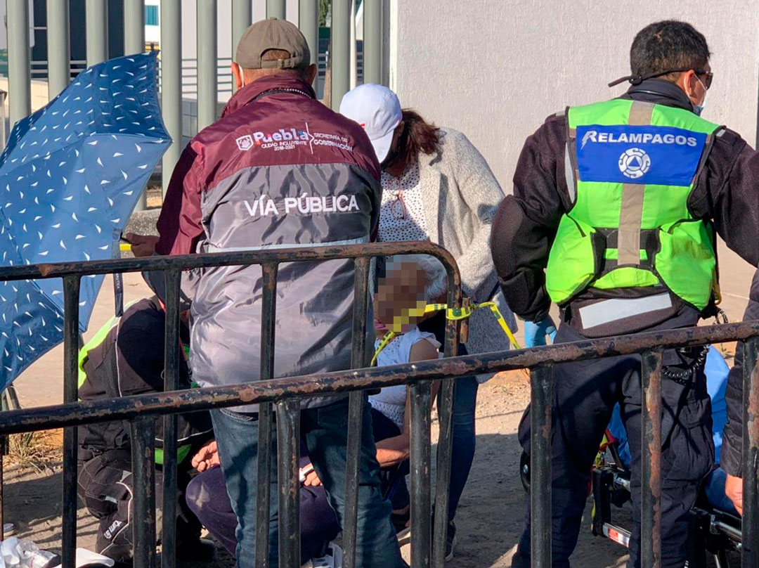 Falleció en el hospital abuelita que se infartó en la fila para la vacuna en CU 