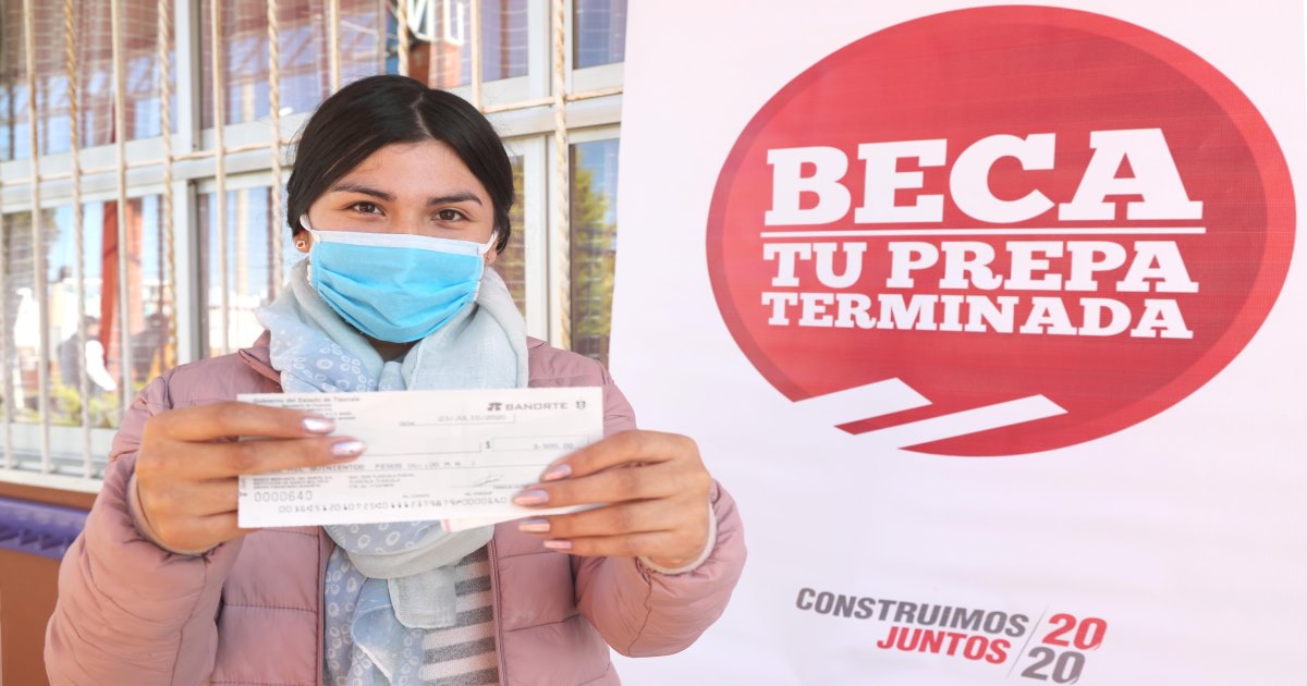 Gobierno del Estado invierte más de 12 mdp en la beca “tu prepa terminada”: SEPE