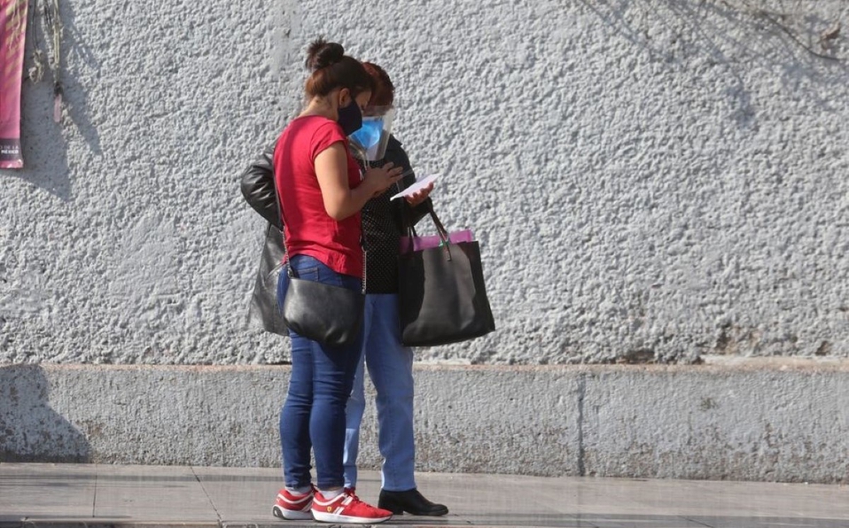 Casos confirmados de variantes de covid "de preocupación" crecen a 643 en México