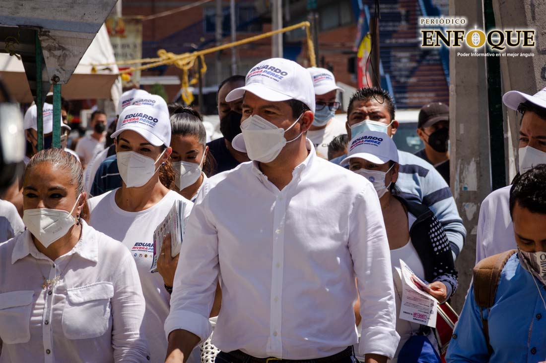 Eduardo Rivera presentó programa para rescate de Unidades Habitacionales