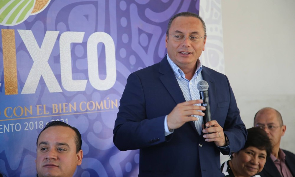 Total repudio a Guillermo Velázquez  por parte de comerciantes del mercado 