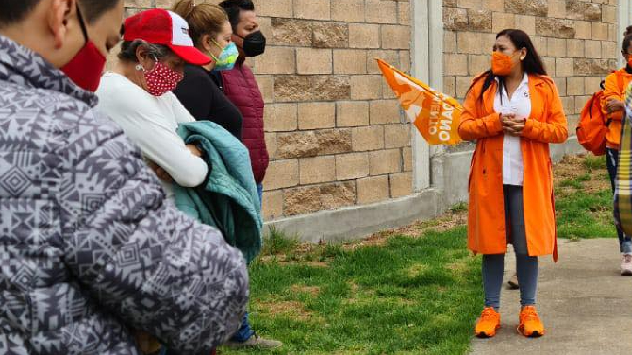 Nadia Goiz candidata por la Alcaldía de Cuautlancingo buscaría aparentemente acabar con la Violencia de Género en su municipio. 