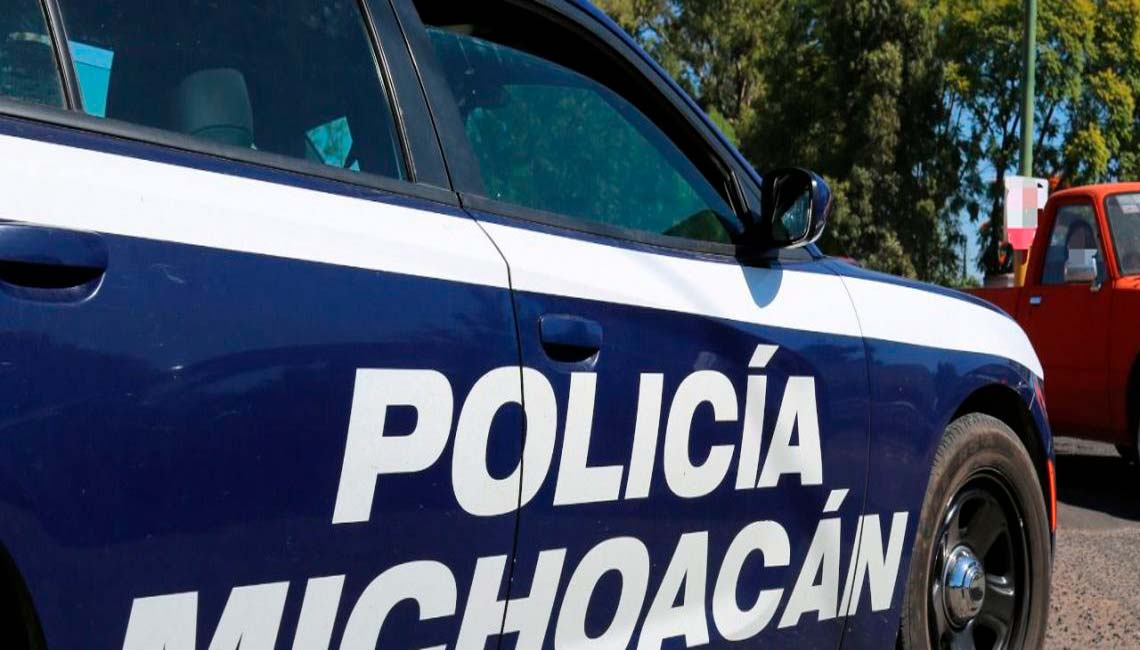 Asesinan a balazos a director de penal en Michoacán