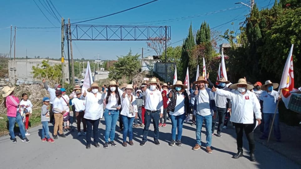 Cada vez más tepeaquenses se suman al proyecto de Sergio Jiménez por el PSI 