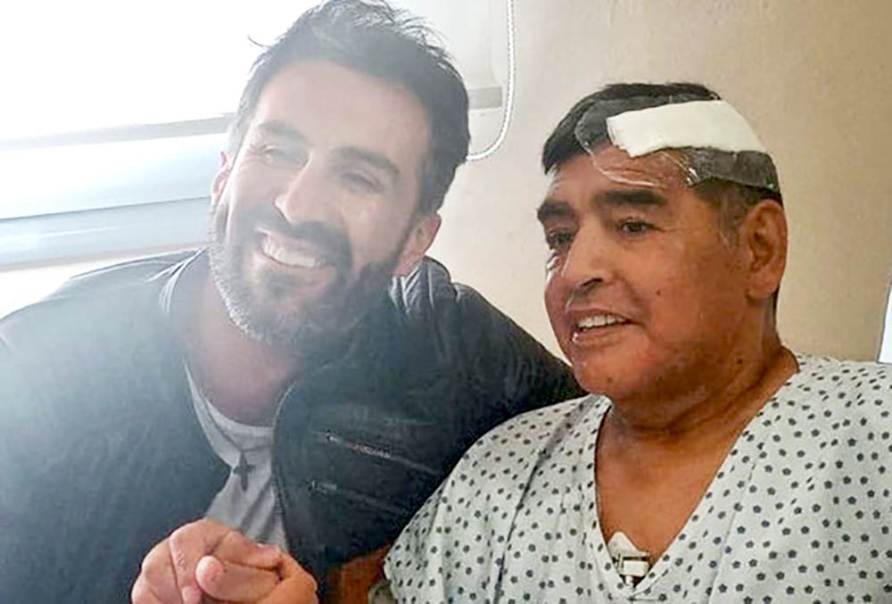 Se cumplen seis meses de la muerte de Maradona y siguen investigando a su doctor
