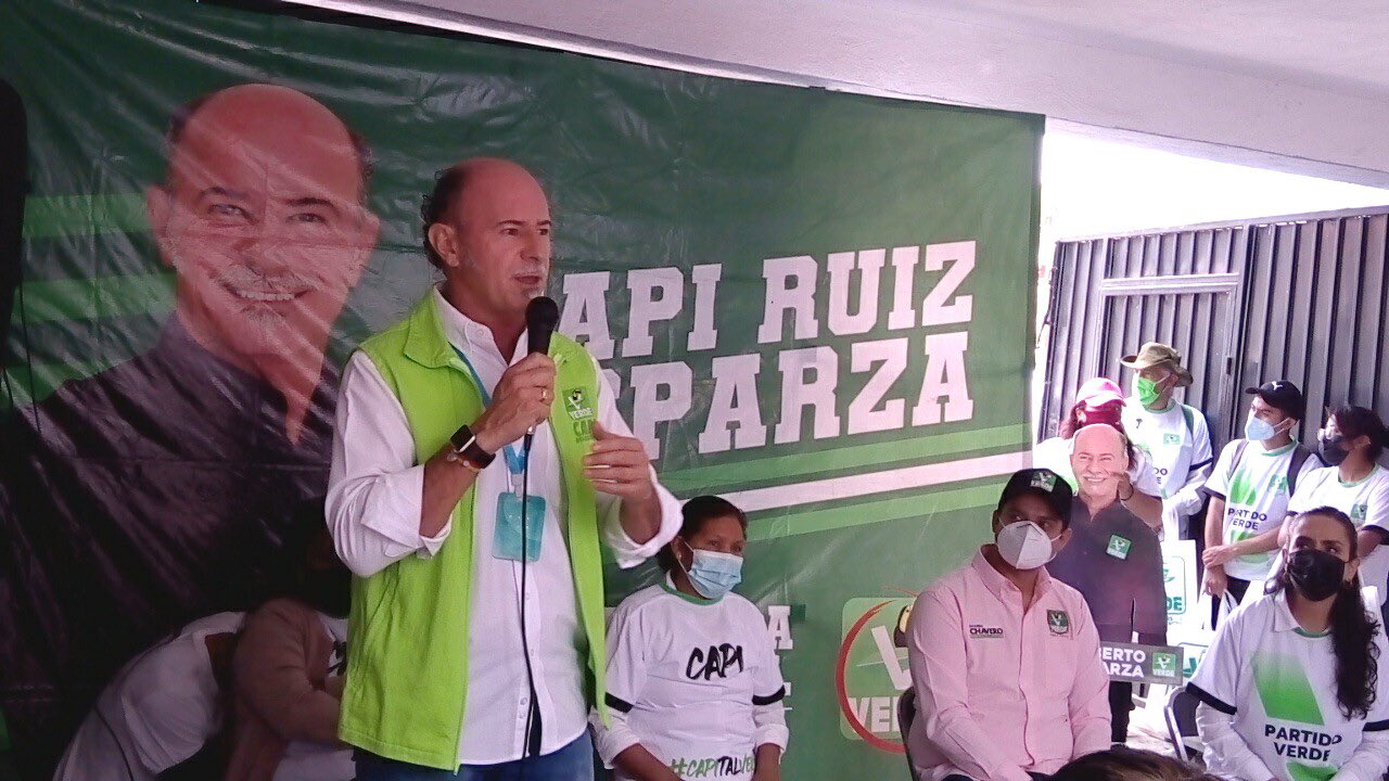 Trabajará únicamente para servir a la población: Roberto Ruiz Esparza