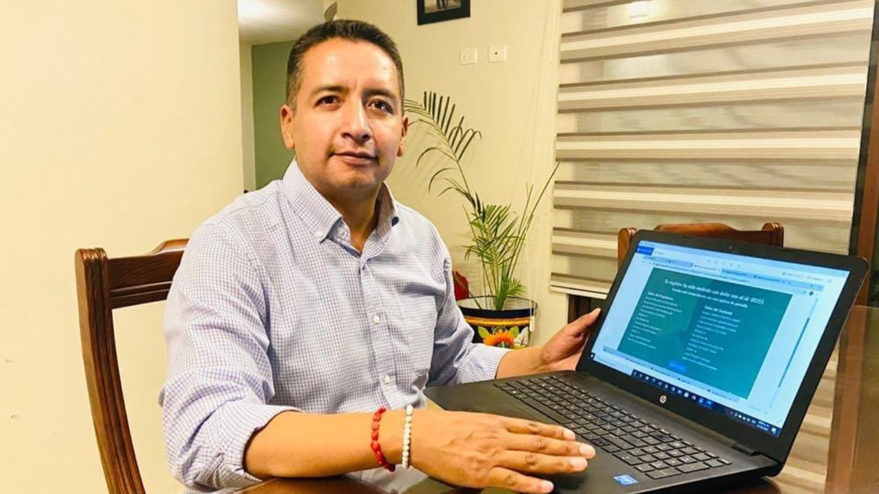 Edmundo Tlatehui candidato por la Alcaldía de San Andrés Cholula, aseguraba que un 25% de la ciudadanía del municipio no se encuentra afiliado a los servicios de salud