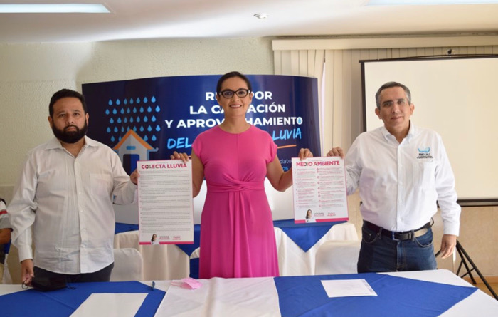 Presenta Viviana Barbosa "Colecta lluvia" para comunidades de Tlaxcala