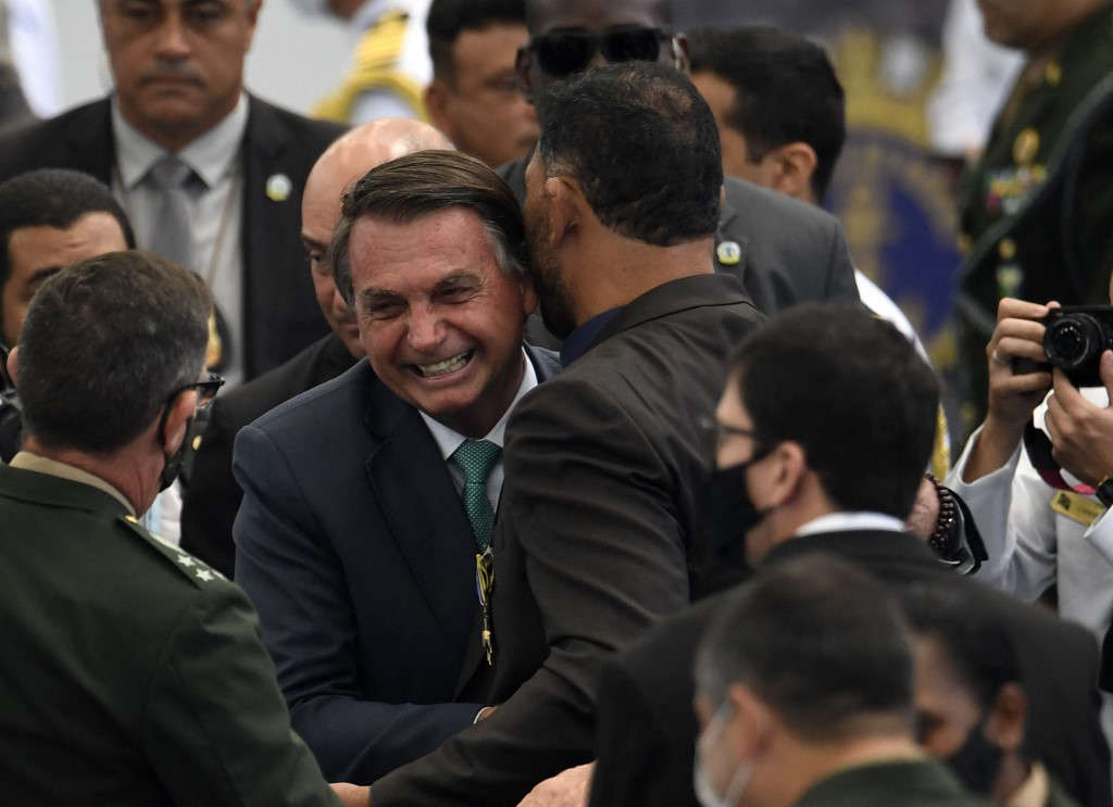 El presidente de Brasil es investigado por difundir información falsa