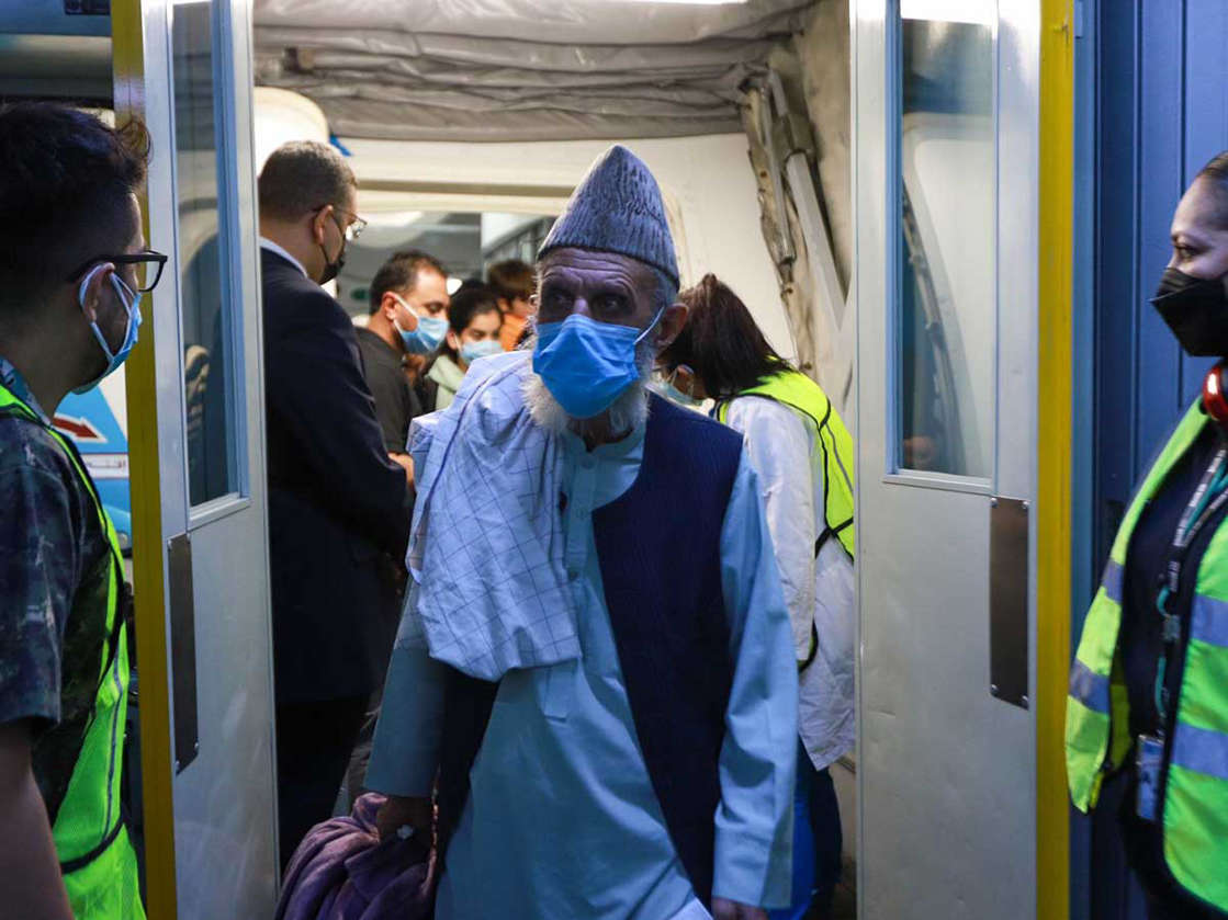 Llega a México un cuarto grupo de ciudadanos afganos