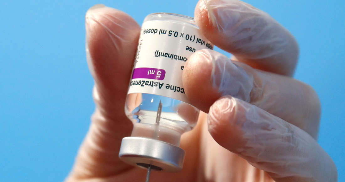 Cofepris libera más de 4 millones de vacunas de AstraZeneca envasadas en México