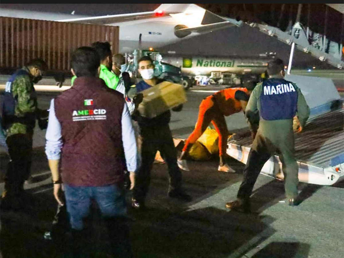 Aviones de FAM luchan contra 'Grace' para llegar a Haití