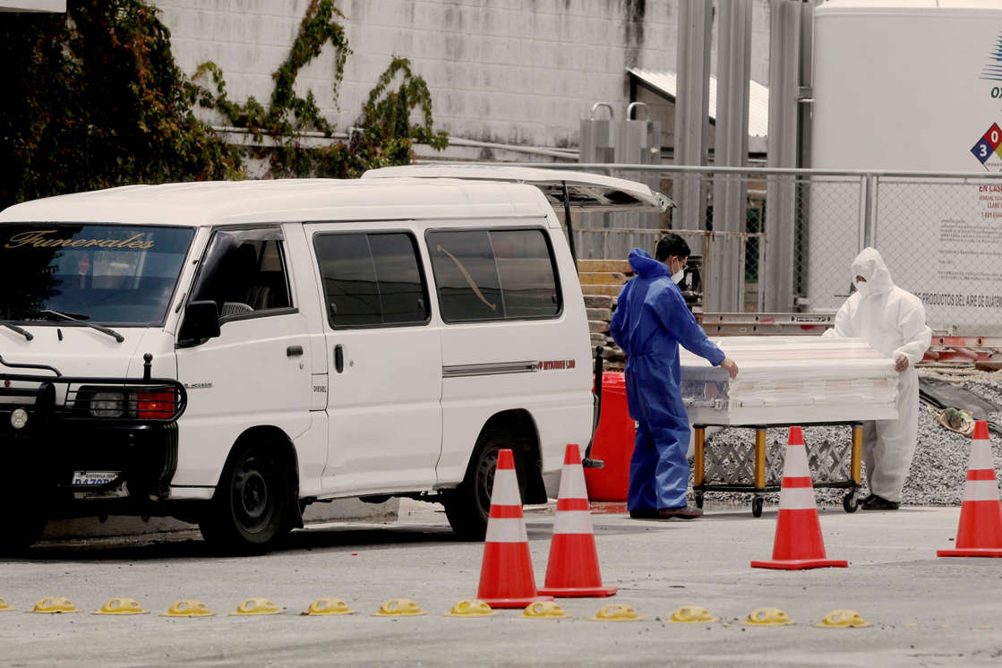 Guatemala sigue luchando contra tercera ola de covid-19 y sus variantes
