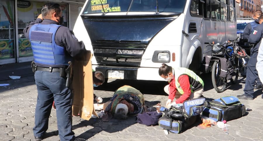 Ruta 38 atropella a ancianita en el centro de la ciudad; el chófer se distrajo y no la vio