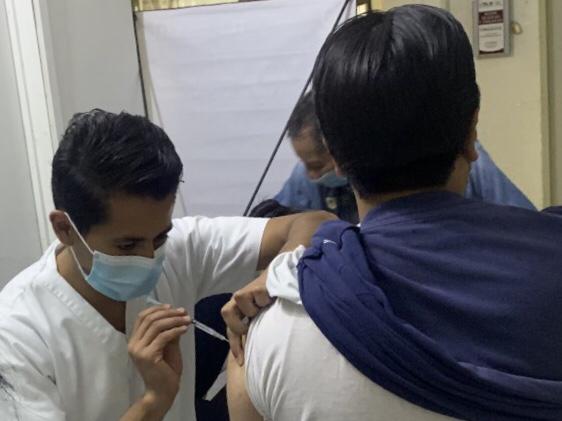 Inició en Tlaxcala la aplicación de vacuna contra la influenza