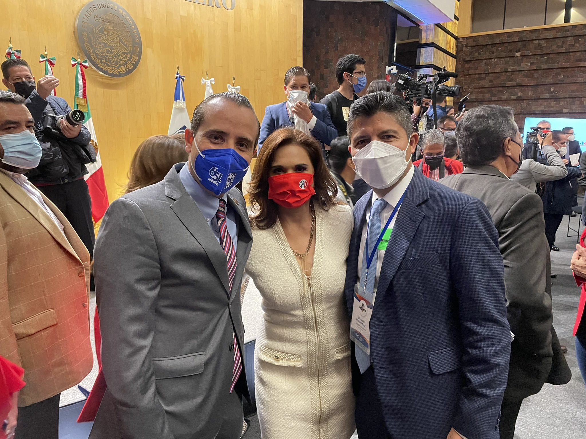 Eduardo Rivera agradece a diputados federales respaldo para obtener recursos federales