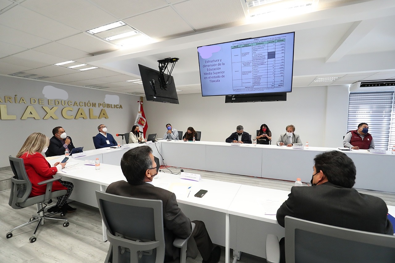 Celebra SEPE primera sesión de la comisión estatal para la planeación y programación de la educación media superior