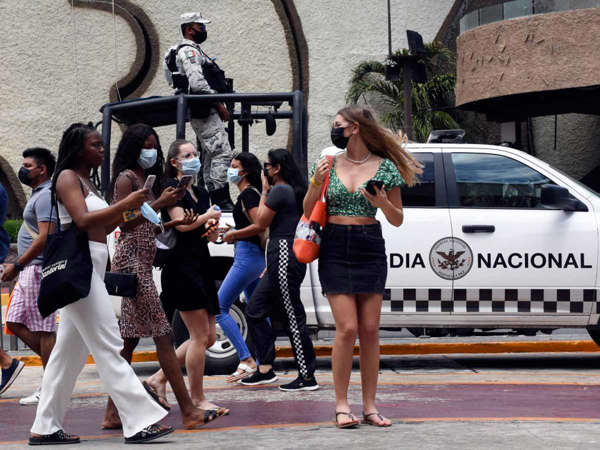 Sedena anunció la creación del batallón de seguridad turística de la GN para Cancún, Tulum y la Riviera Maya