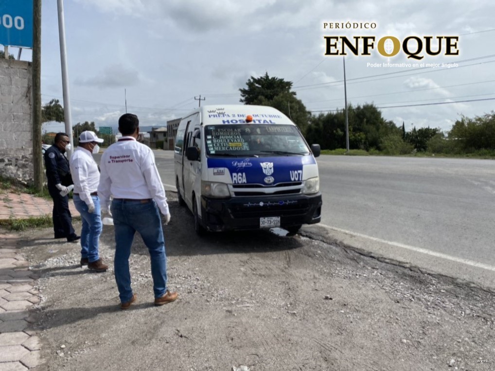 SMT realiza operativos de sana distancia en el transporte público de Amozoc 