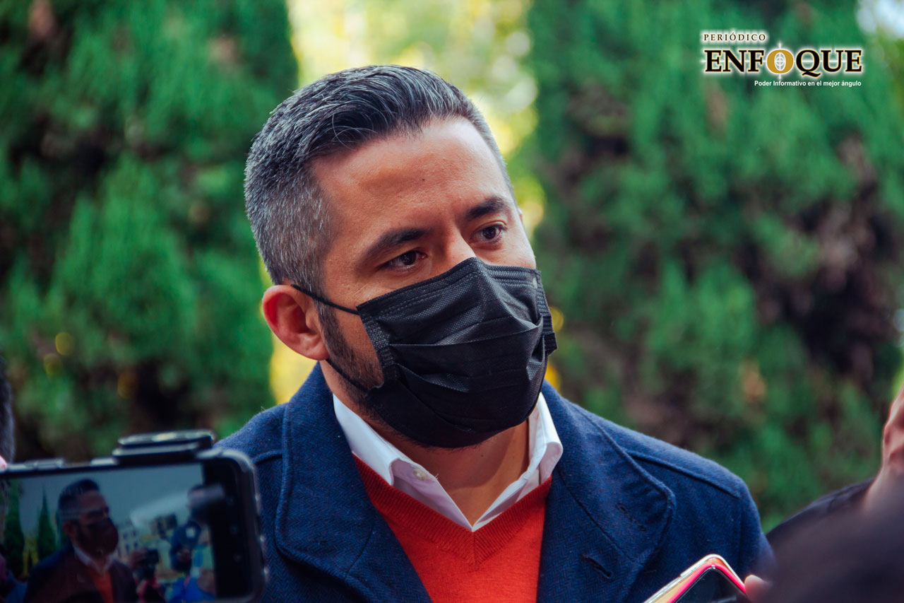 Habrá una solución definitiva para reordenamiento del comercio ambulante en el Centro Histórico: Adán Domínguez