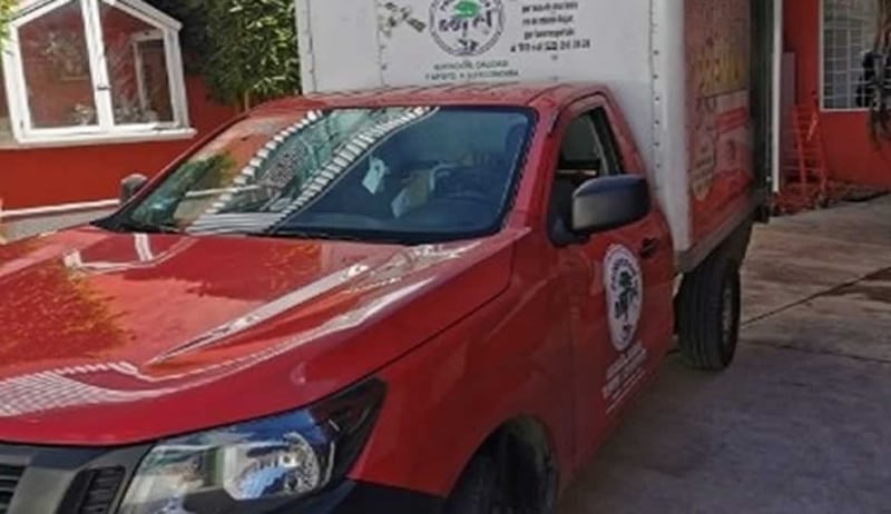 Ladrones secuestran y asaltan a conductor para despejarlo de su camioneta con mercancía en Cuautlancingo