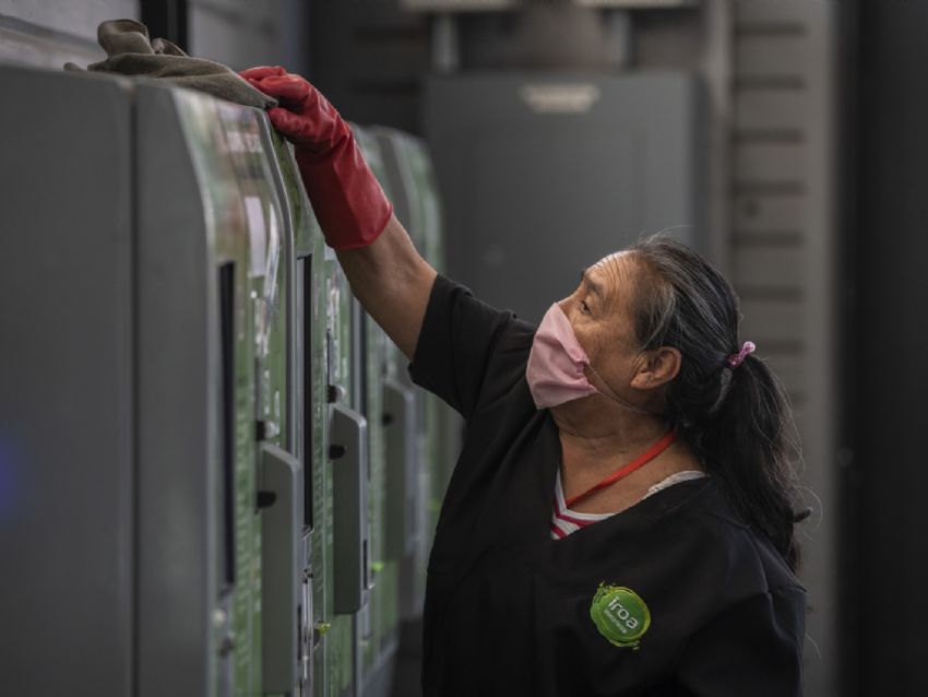 Mercado laboral en México discrimina a solicitantes mayores de 45 años 