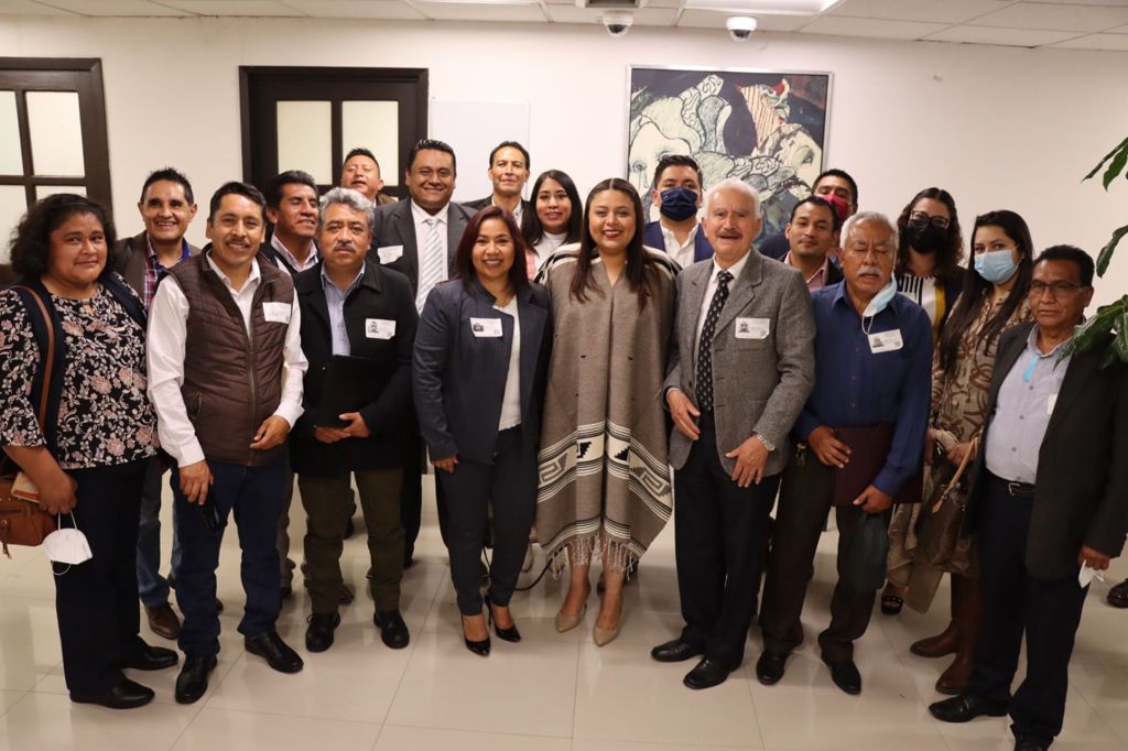 Gestiona Gustavo Jiménez recursos para Chiautempan ante diputados federales