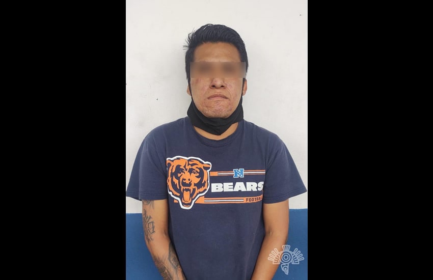 "Ofrecía droga por redes sociales": Detienen a narcomenudista en el centro de Puebla