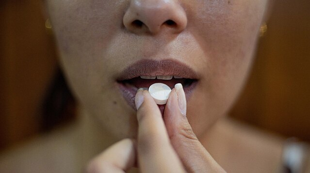 Advierten consecuencias graves en el consumo diario de aspirina para "prevenir infartos"