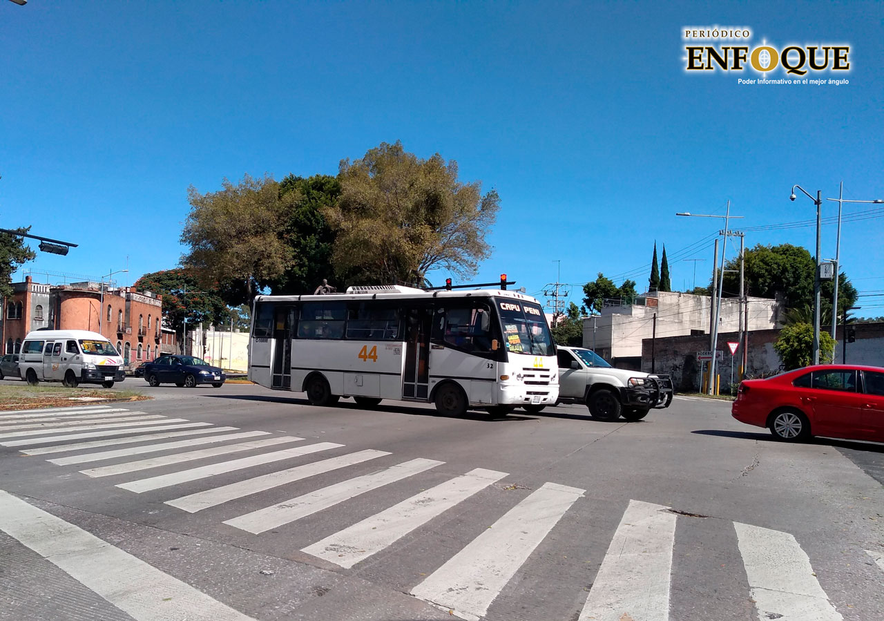 No veo que pueda ocurrir una modernización del transporte público en este momento: Barbosa